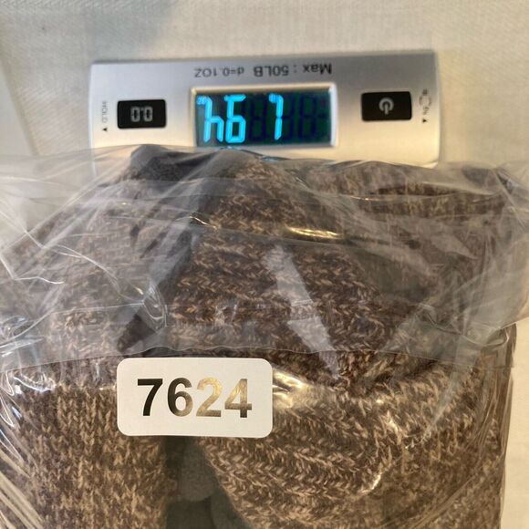 Duluth Trading Co. Large Men's Shetland Wool Windproof Full-Zip Sweater Vest - Picture 10 of 13